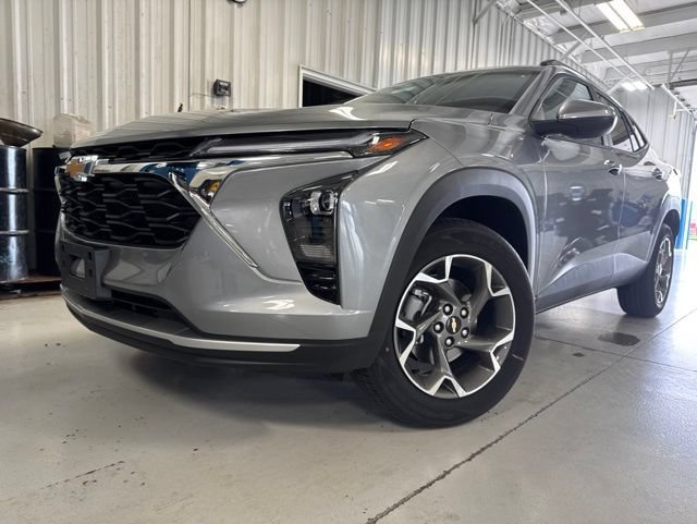 New 2026 Chevrolet Trax LT w/ Driver Confidence Package FWD image 27