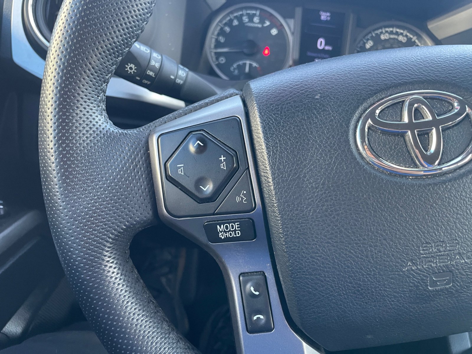 Used 2019 Toyota Tacoma SR5 RWD image 20