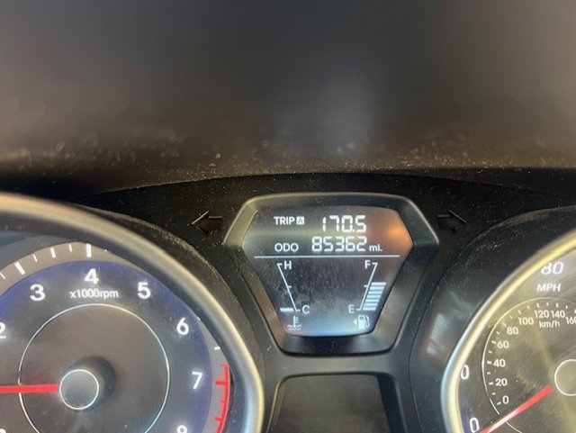 Used 2012 Hyundai Elantra GLS w/ Comfort Pkg 2 FWD image 19