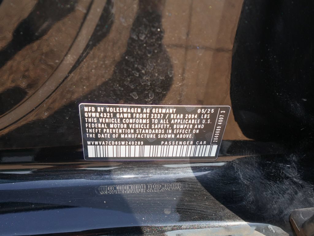 Certified 2025 Volkswagen GTI Autobahn FWD image 34
