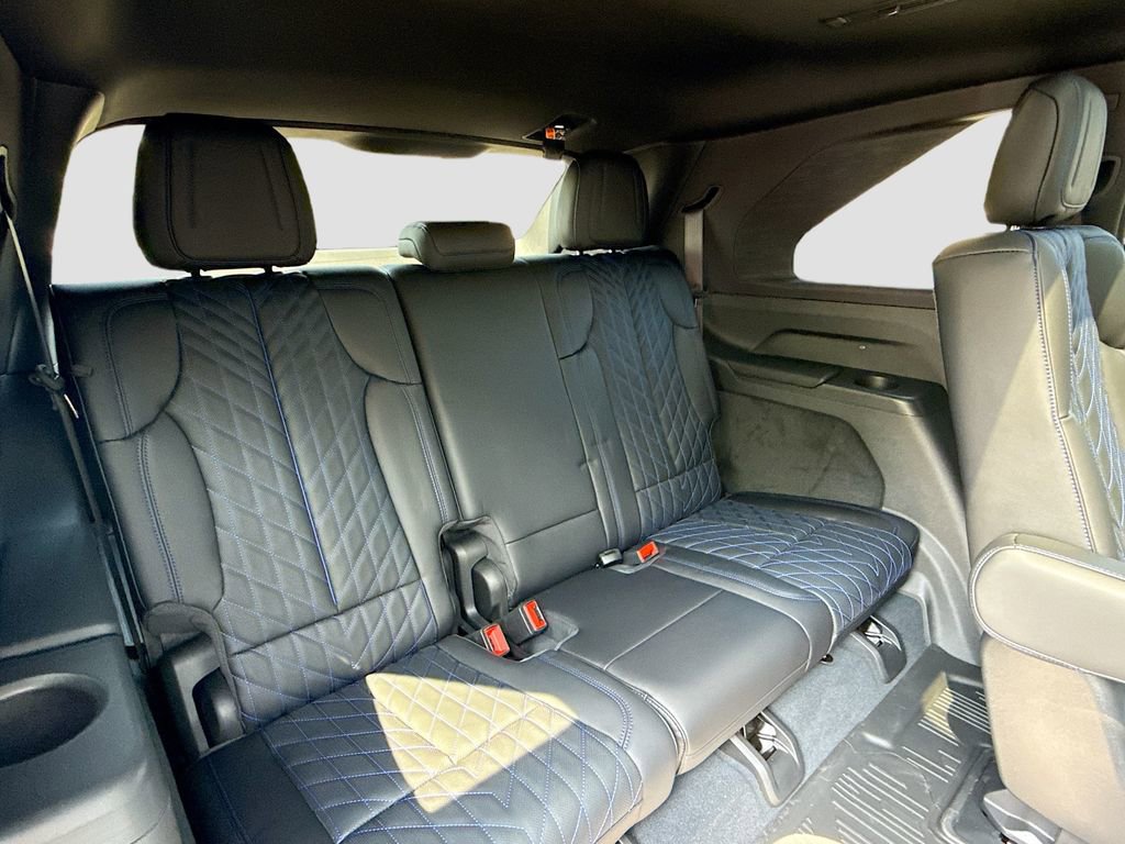 New 2026 Cadillac Escalade IQ Sport 1 w/ LPO, Floor Liner Package image 29