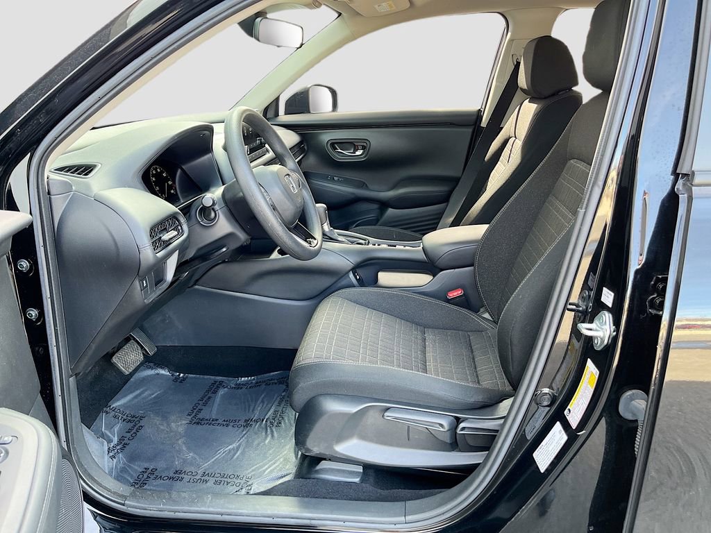 Used 2023 Honda HR-V LX image 20