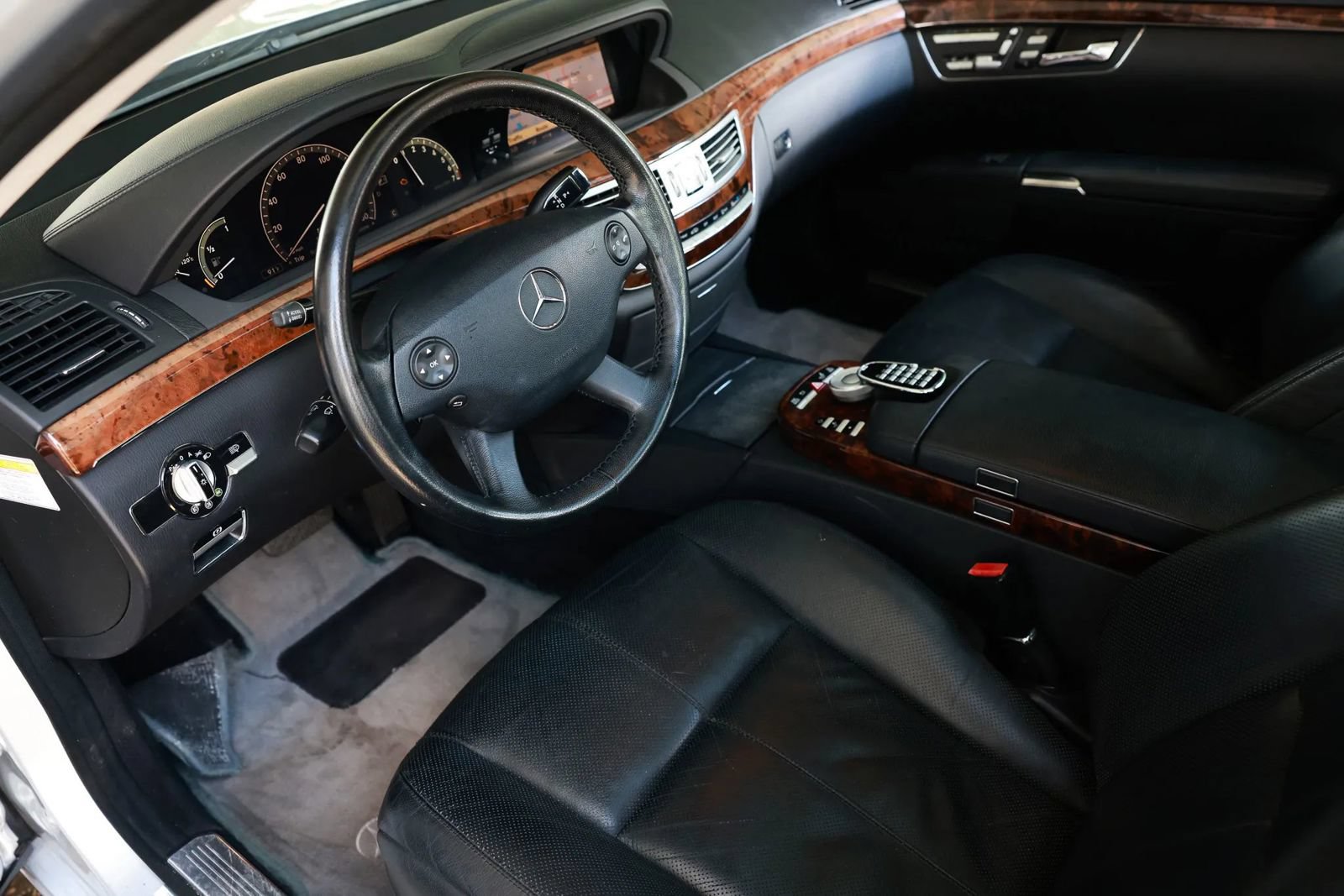 Used 2007 Mercedes-Benz S 550 image 19