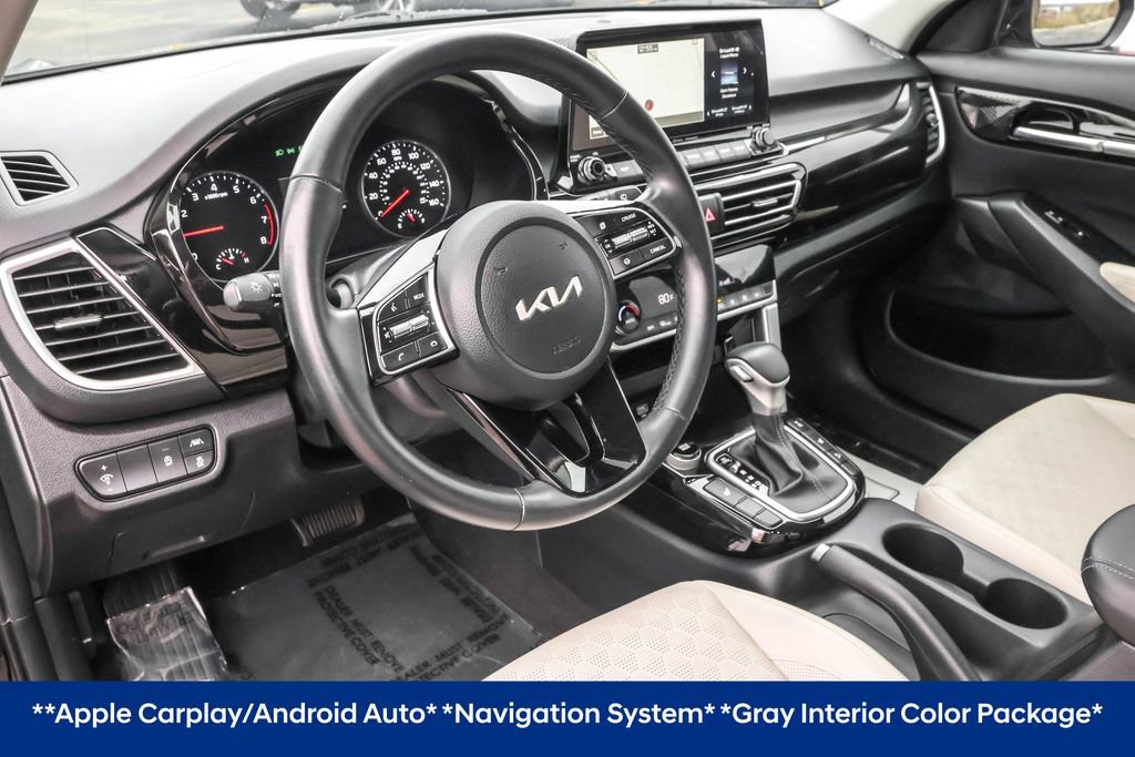 Used 2023 Kia Seltos EX image 5
