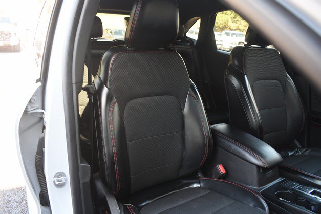 Used 2025 Ford Escape ST-Line Select AWD/4WD image 26