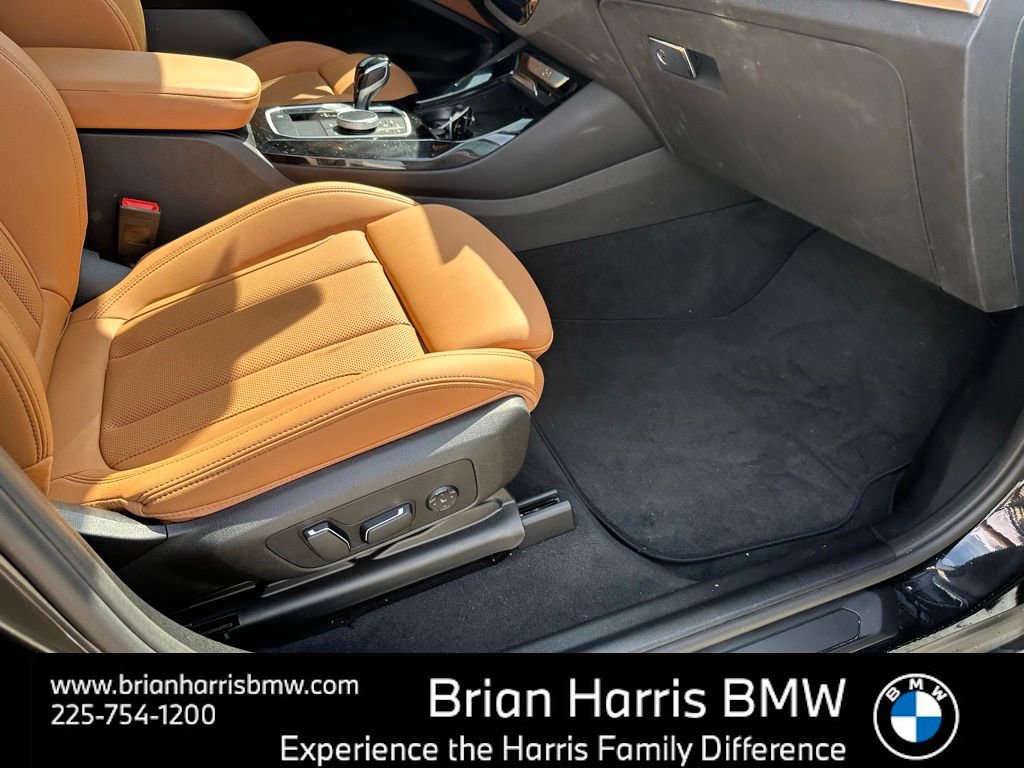 Used 2024 BMW X3 sDrive30i w/ Premium Package image 32