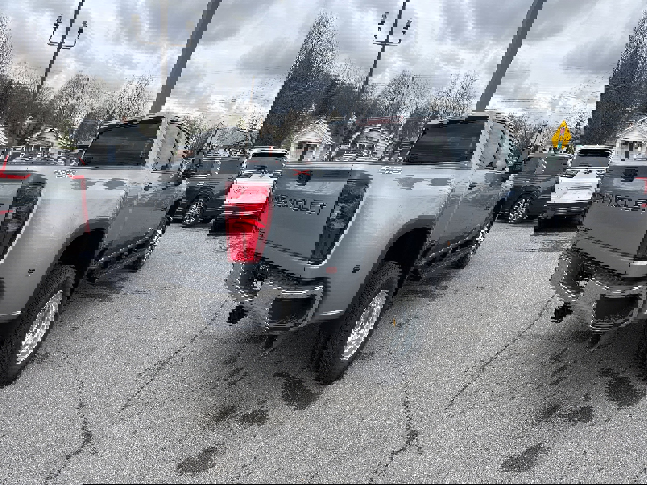 New 2026 Chevrolet Silverado 3500 W/T video 3