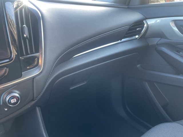 Used 2023 Chevrolet Traverse LT image 36