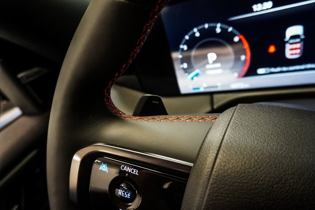 Used 2025 Nissan Armada PRO-4X w/ Pro-4X Premium Package image 20