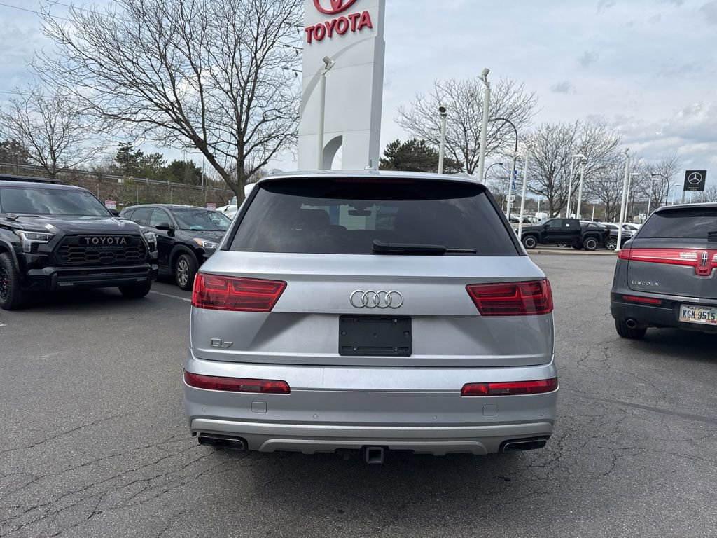Used 2019 Audi Q7 3.0T Premium Plus w/ Premium Plus Package image 4