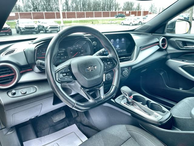Certified 2024 Chevrolet Trax RS w/ Driver Confidence Package image 10