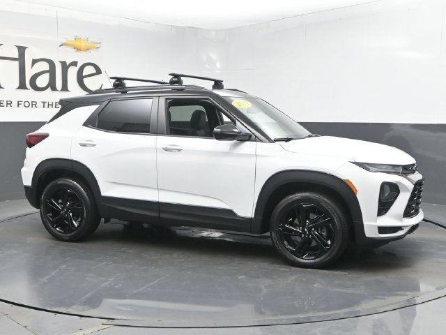 Used 2023 Chevrolet TrailBlazer RS w/ Sun and Liftgate Package AWD/4WD image 1