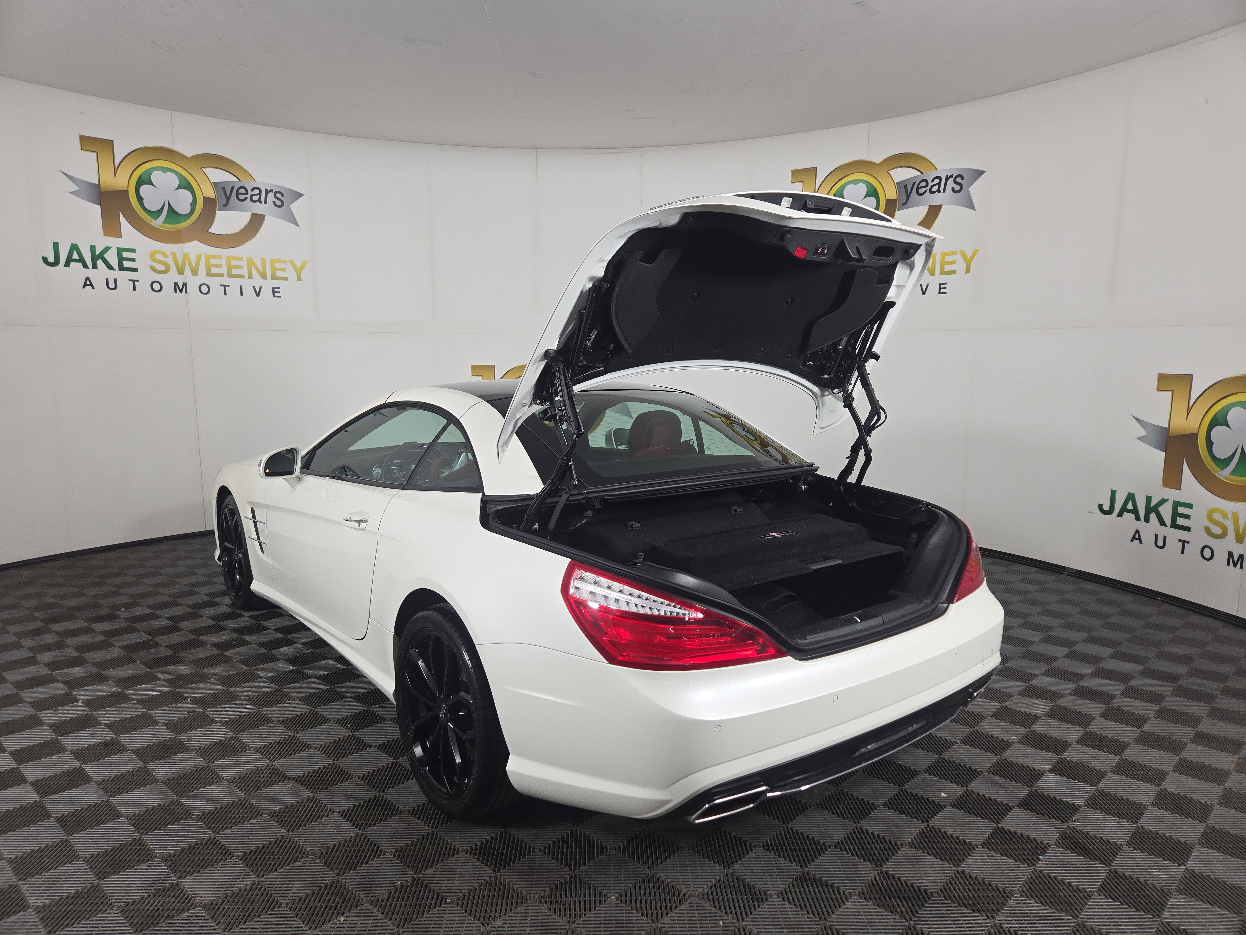 Used 2016 Mercedes-Benz SL 550 image 34