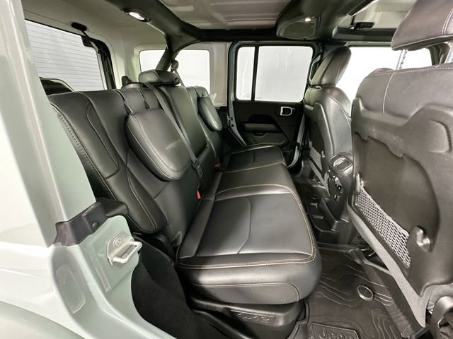 Used 2024 Jeep Wrangler Unlimited Sahara image 27