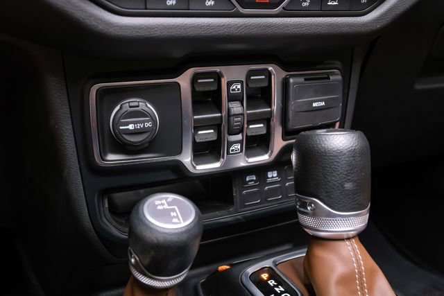 Used 2024 Jeep Wrangler Unlimited Sport image 68