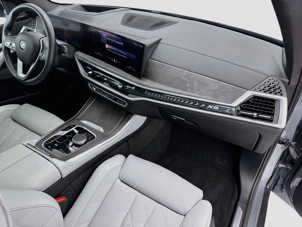 Certified 2025 BMW X5 xDrive40i AWD/4WD image 16