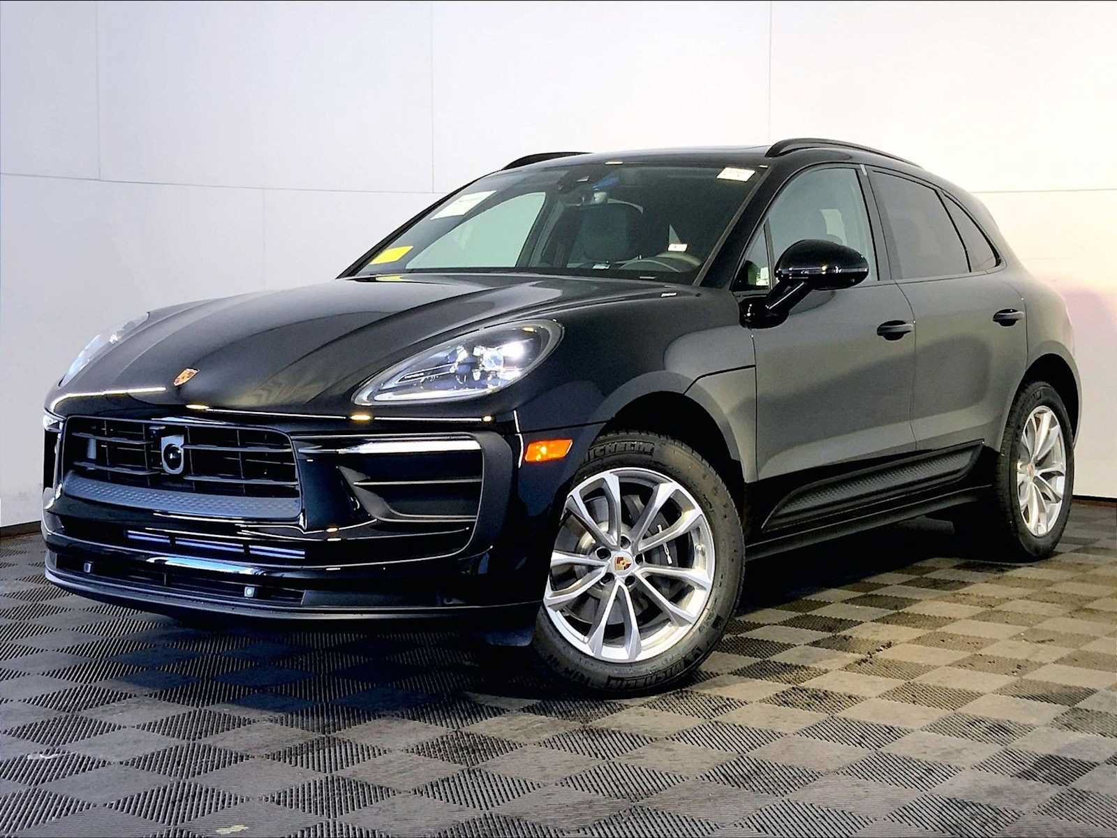 New 2026 Porsche Macan