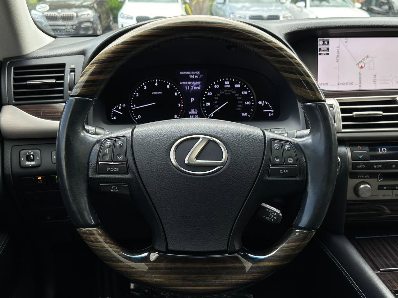 Used 2016 Lexus LS 460 w/ Comfort Package RWD image 19