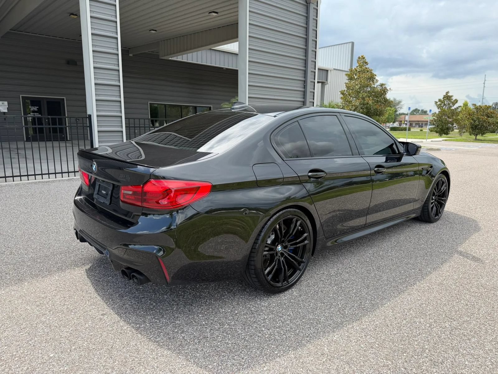 Used 2019 BMW M5 w/ Executive Package AWD/4WD image 8