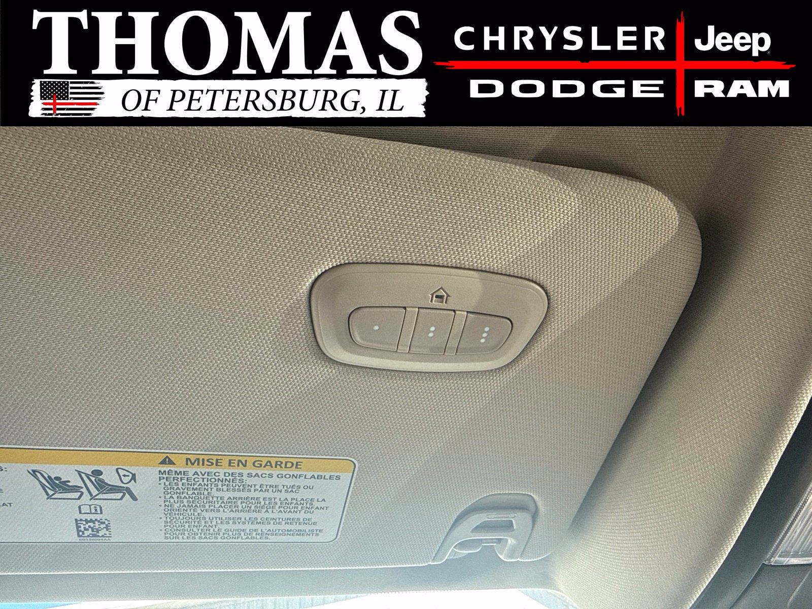 Used 2025 RAM 1500 Laramie AWD/4WD image 23