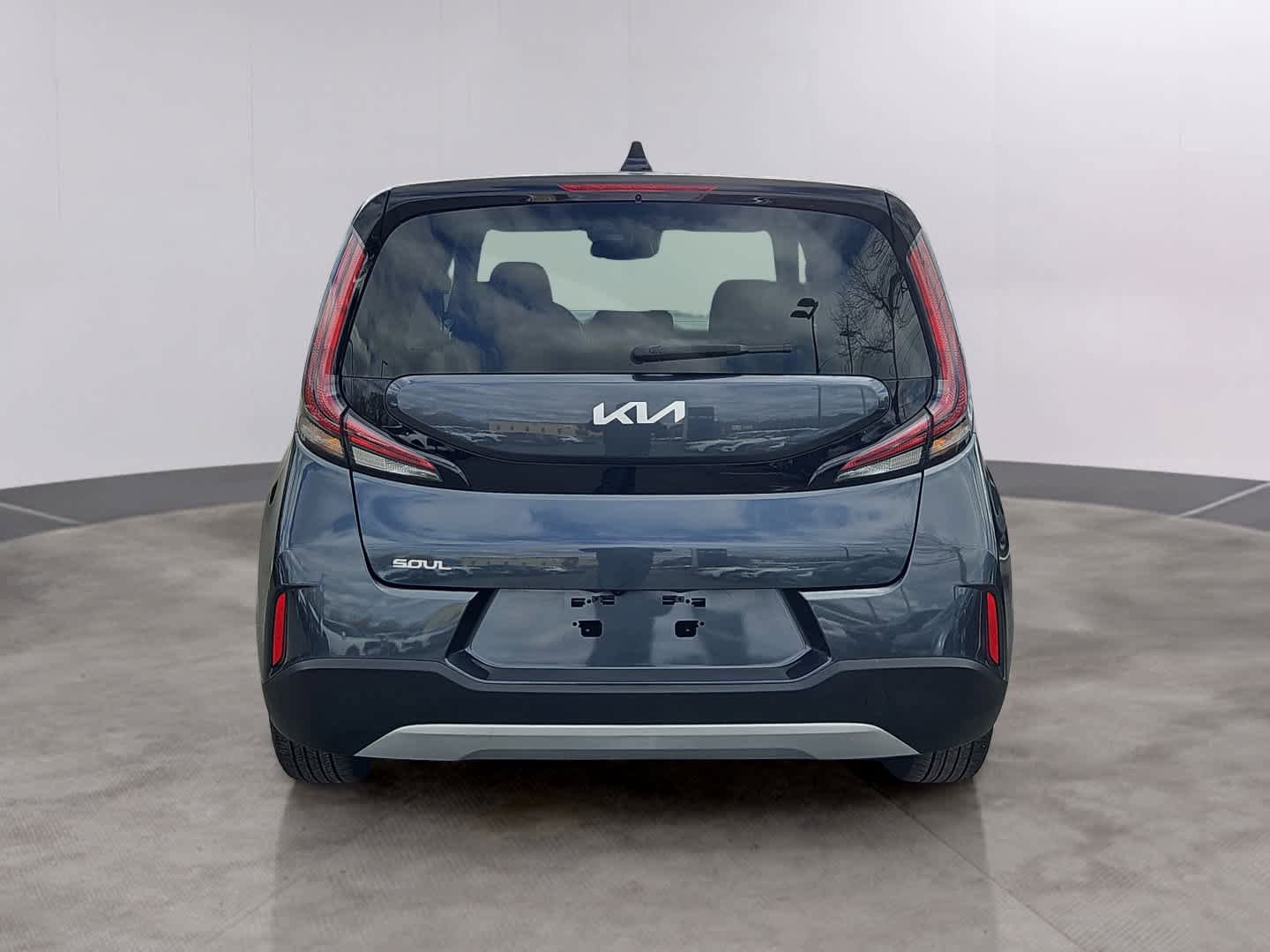 Used 2023 Kia Soul S image 5