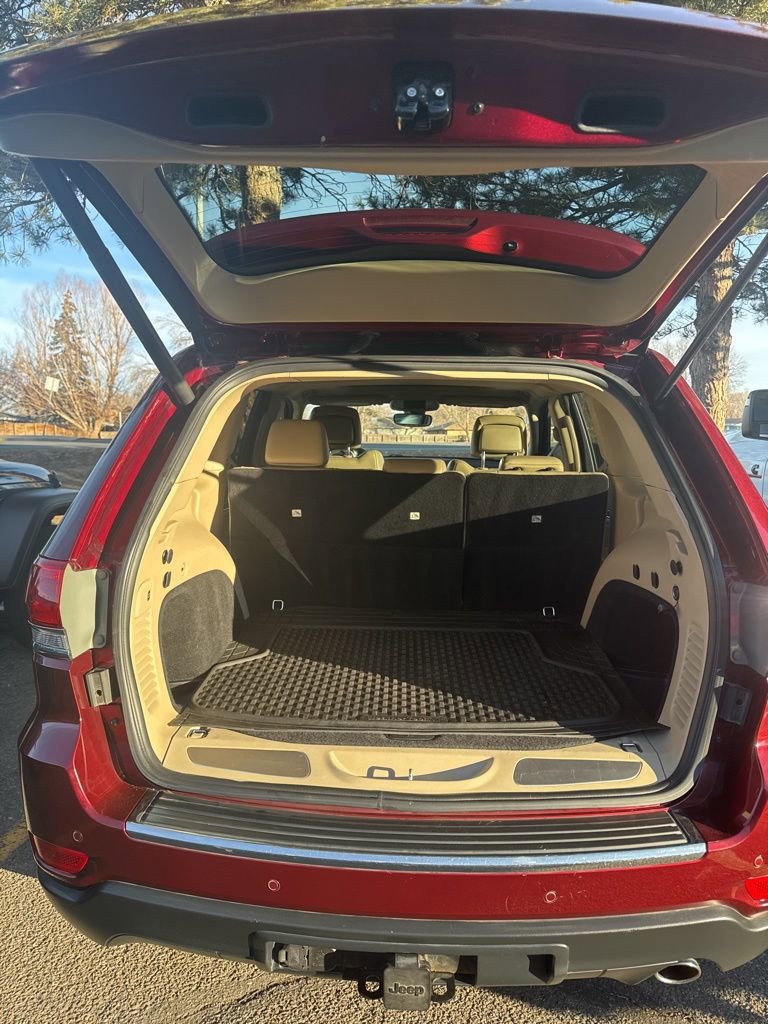 Used 2018 Jeep Grand Cherokee Limited w/ Trailer Tow Group IV image 5