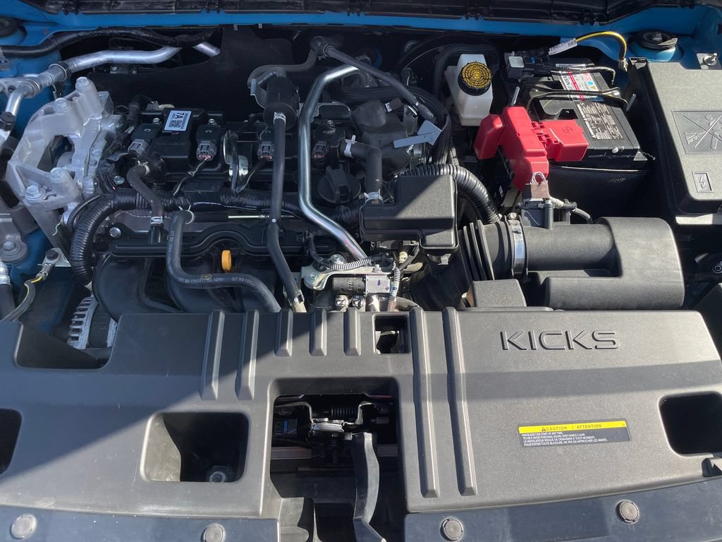 Certified 2025 Nissan Kicks SR FWD image 25