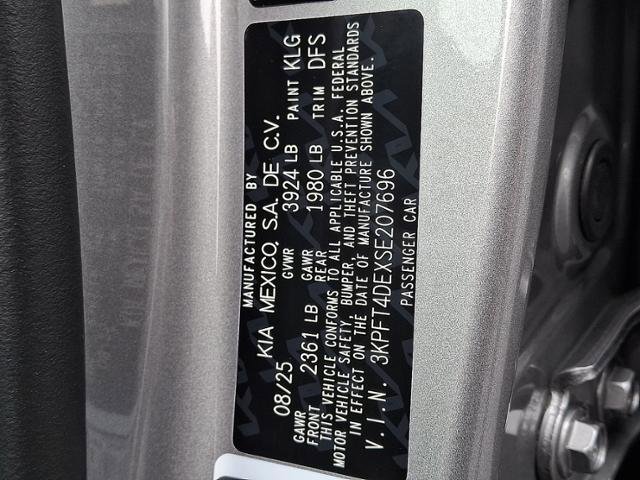 New 2025 Kia K4 LXS image 10