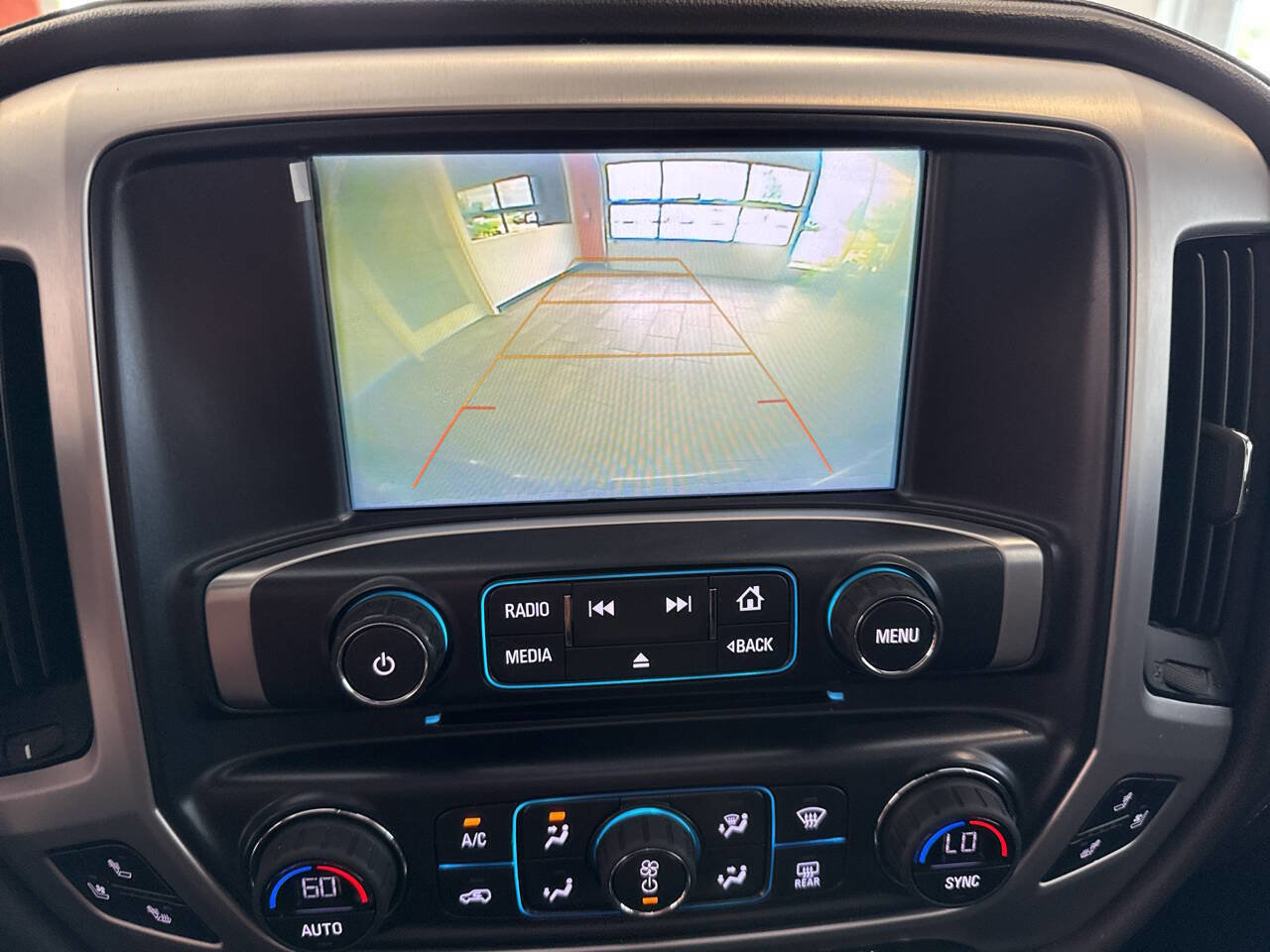 Used 2018 GMC Sierra 1500 SLT image 18