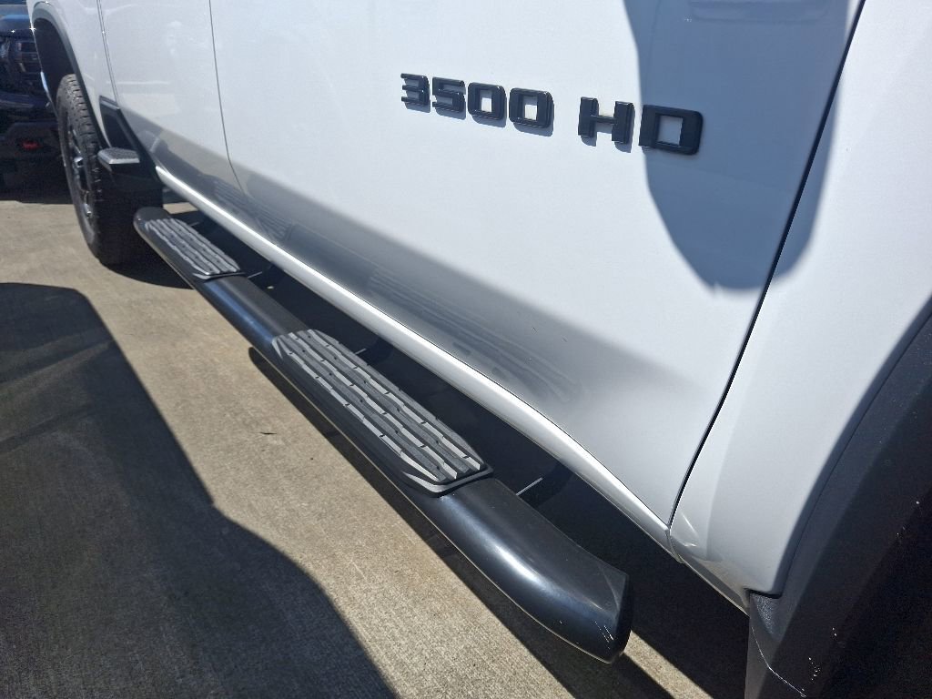Used 2024 Chevrolet Silverado 3500 LTZ w/ LTZ Plus Package AWD/4WD image 5