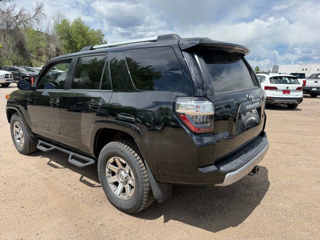 Used 2015 Toyota 4Runner Trail Premium AWD/4WD image 3