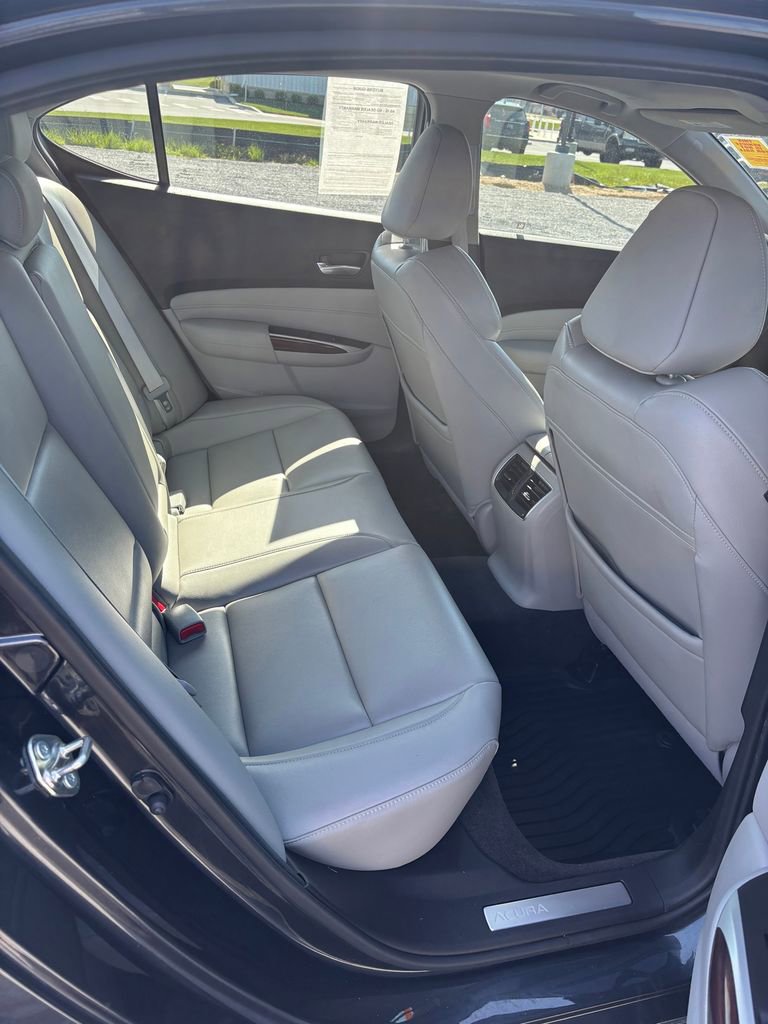 Used 2016 Acura TLX image 14