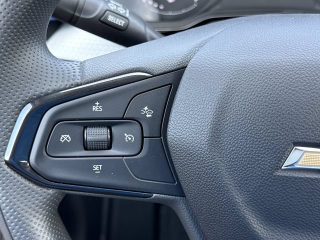 New 2026 Chevrolet Trax LS w/ LS Convenience Package FWD image 18