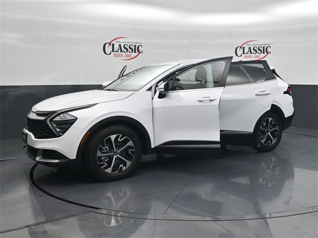 Used 2024 Kia Sportage EX image 35