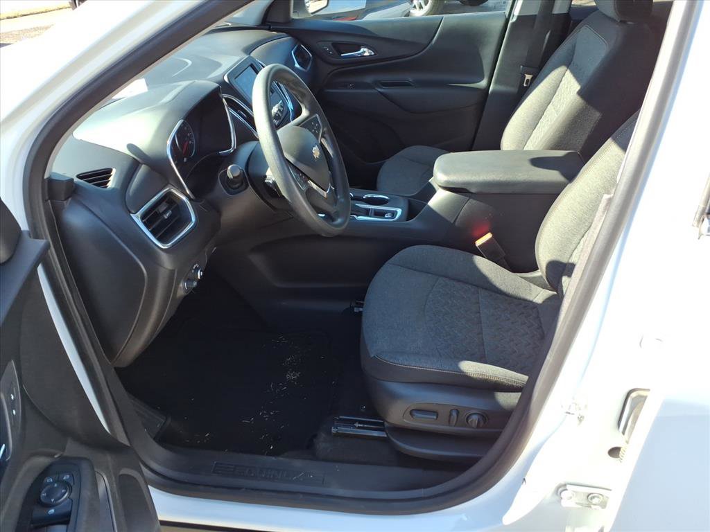 Used 2023 Chevrolet Equinox LT image 11