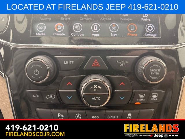 Used 2021 Jeep Grand Cherokee Limited AWD/4WD image 27