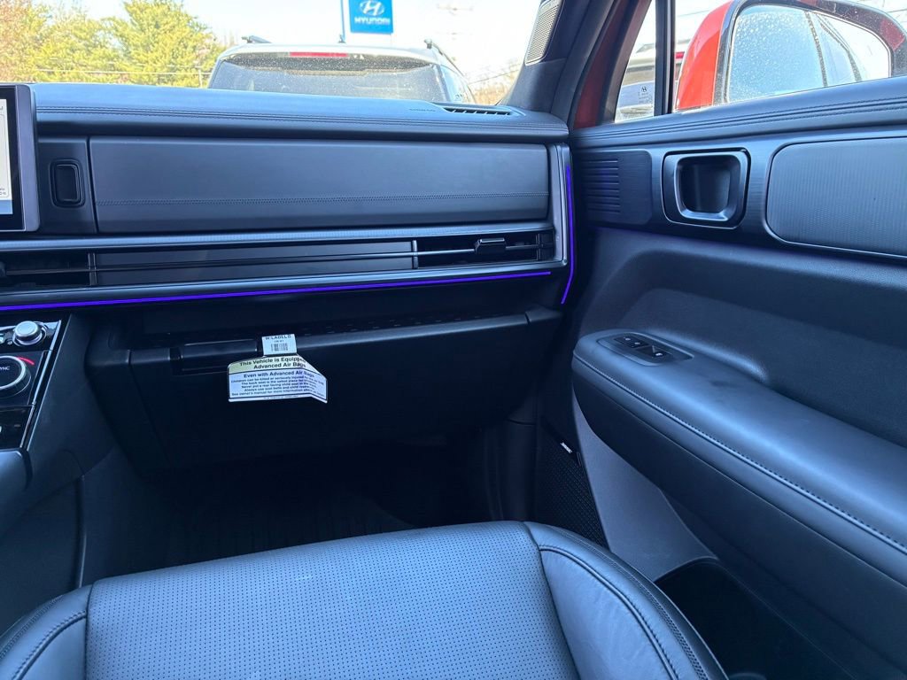 Used 2024 Hyundai Santa Fe Calligraphy AWD/4WD image 40