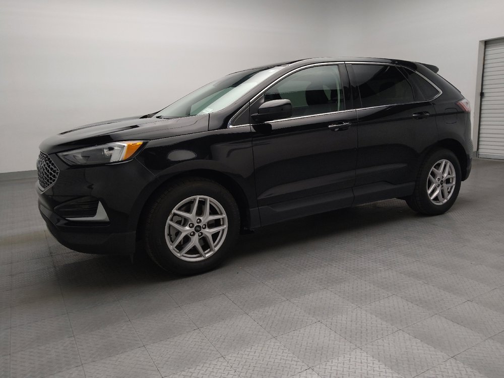 Used 2024 Ford Edge SEL image 2