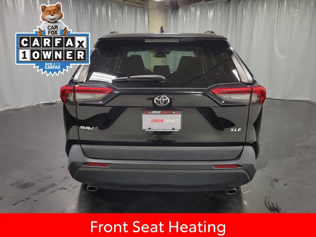Used 2021 Toyota RAV4 XLE w/ XLE Grade Weather Package FWD image 7