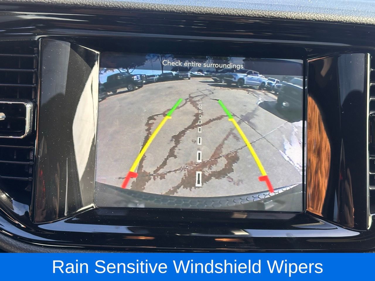 Used 2022 Dodge Durango GT image 39