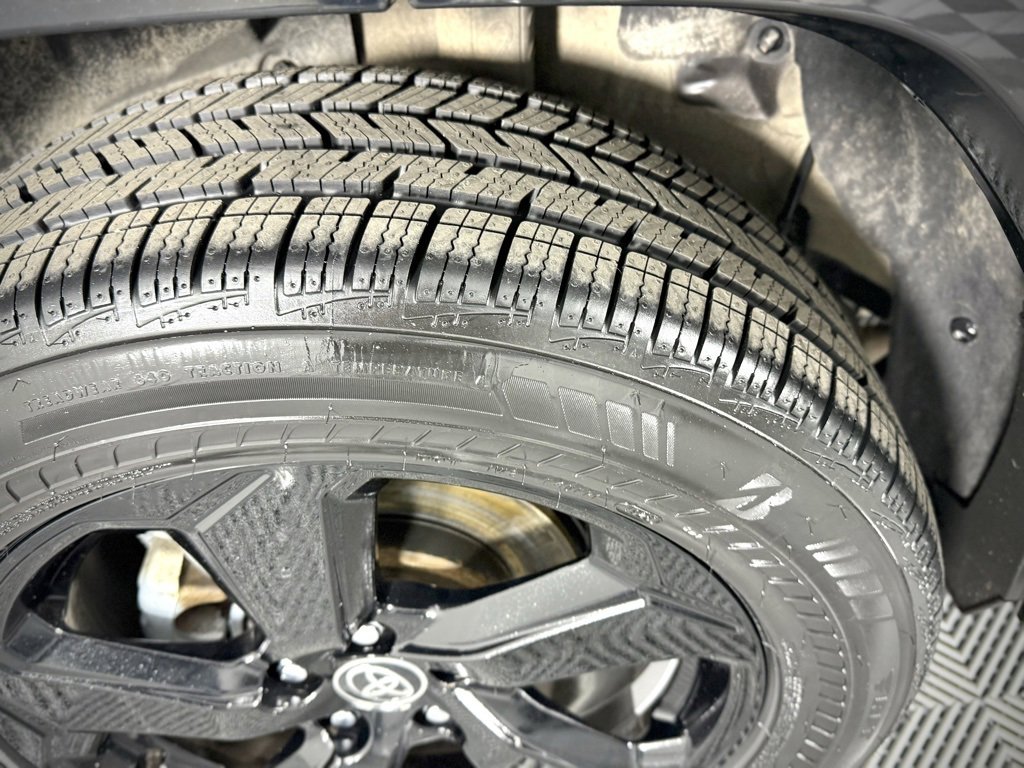 Used 2021 Toyota RAV4 XSE image 18