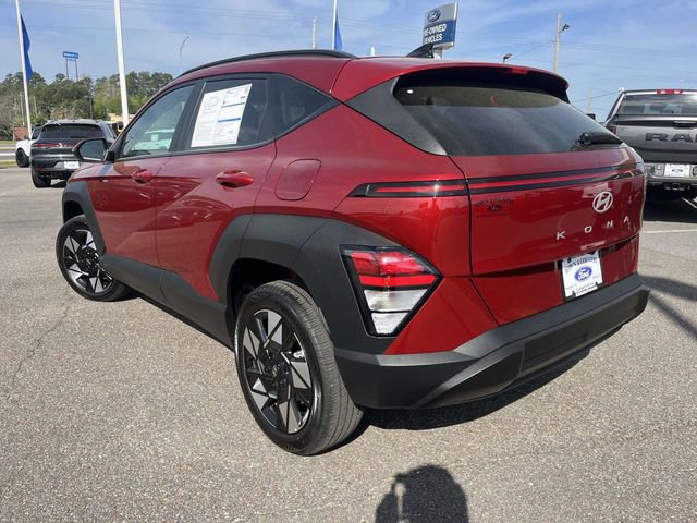 Used 2025 Hyundai Kona SEL AWD/4WD image 4