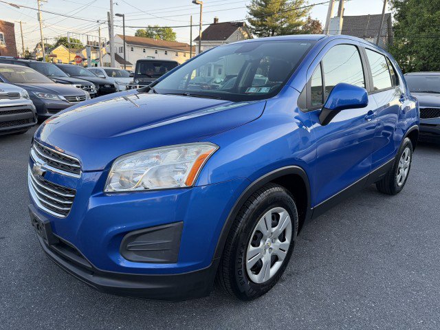 Used 2016 Chevrolet Trax LS FWD image 2