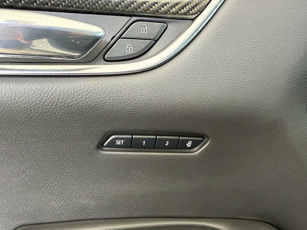 Used 2021 Cadillac XT6 Sport AWD/4WD image 41