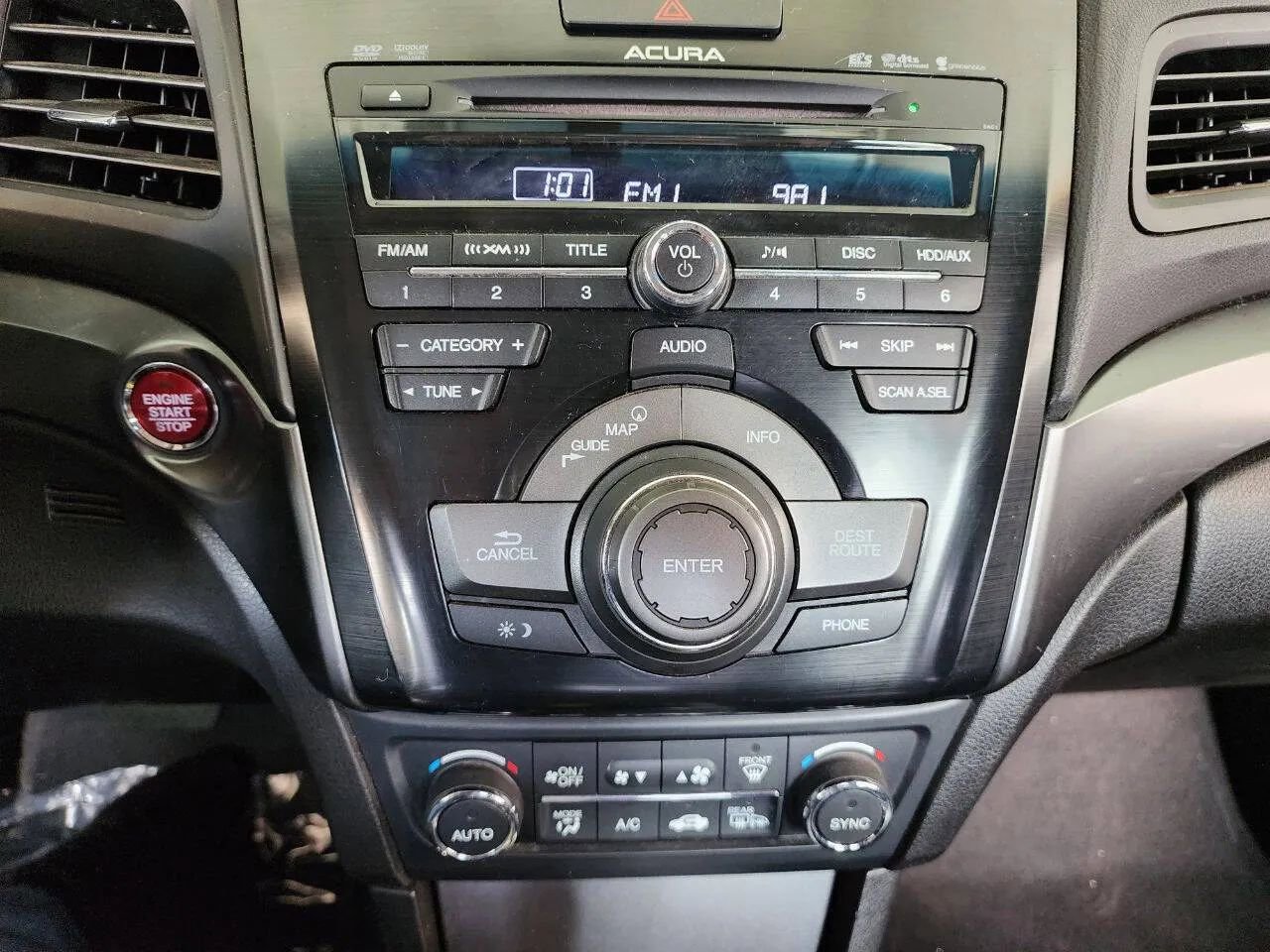 Used 2013 Acura ILX w/ Technology Package image 34