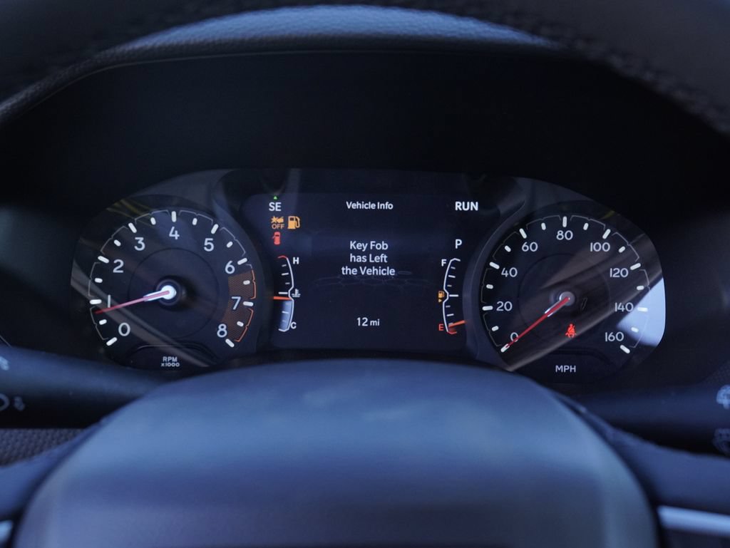 New 2026 Jeep Compass Latitude AWD/4WD image 13