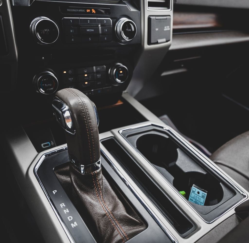 Used 2017 Ford F150 King Ranch w/ Equipment Group 601A Luxury image 20