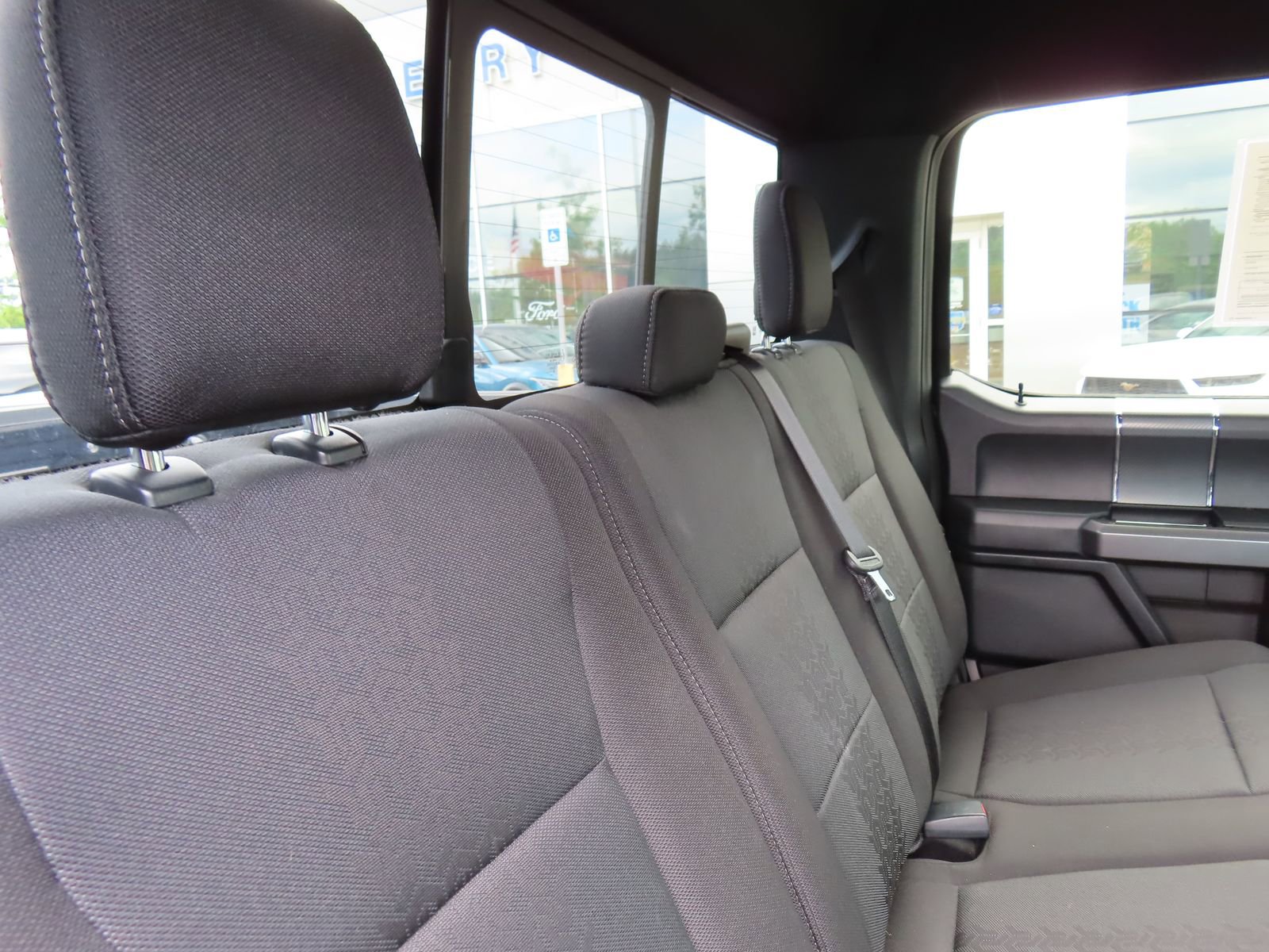 Used 2020 Ford F150 XLT w/ Equipment Group 302A Luxury AWD/4WD image 36