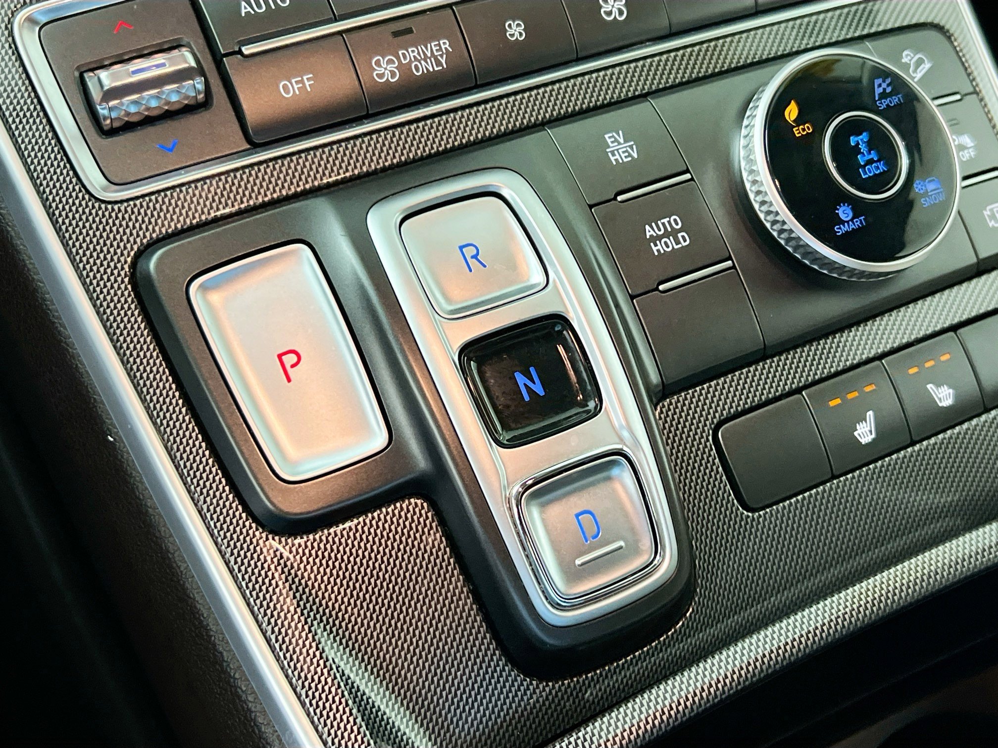 Used 2023 Hyundai Santa Fe SEL Convenience image 25