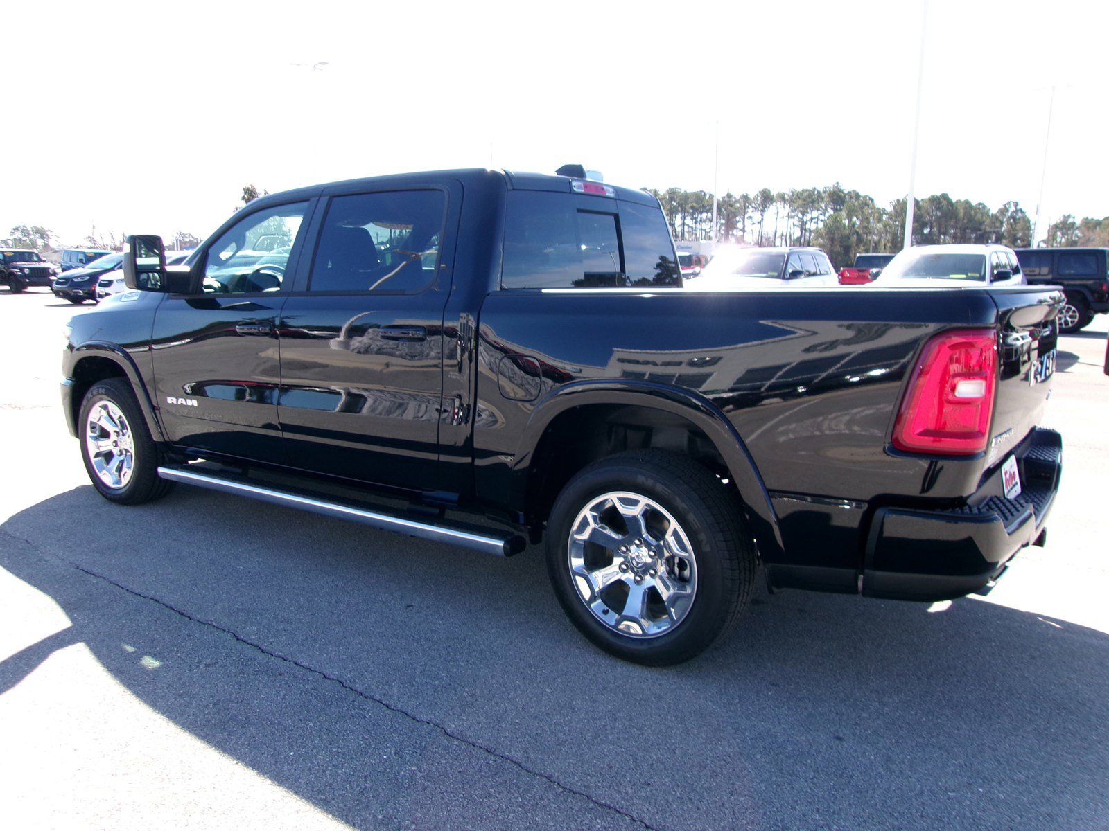 New 2025 RAM 1500 Big Horn AWD/4WD image 3